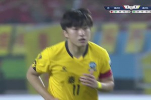 师从莱万？苏超泰州队巴特这个点球真的漂亮